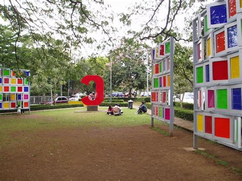 Sekolah pada zaman kuno tidak seperti sekolah yang diketahui saat ini. 6 taman unik di Bandung yang bisa buat kamu tersenyum