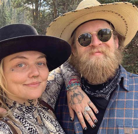 All About Rob Schneiders Daughter Elle King