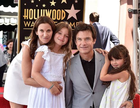 Jason bateman stars alongside tina fey and jane fonda in the family dramedy this where i leave you, in theaters friday, so naturally we thought we'd dig. Jason Bateman - Bio, Wife, Sister, Kids, Family, Age, Net ...