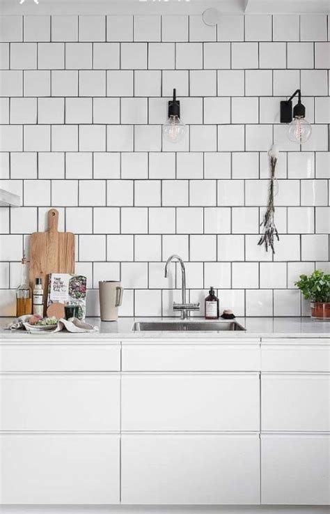 White Tiles With Black Grouting Kitchen White Tiles Black Grout