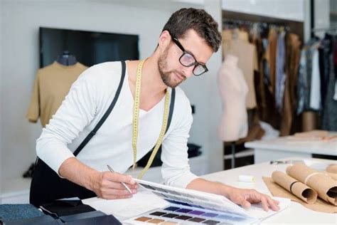 7 Skills You Need To Become A Professional Fashion Designer Storify Go