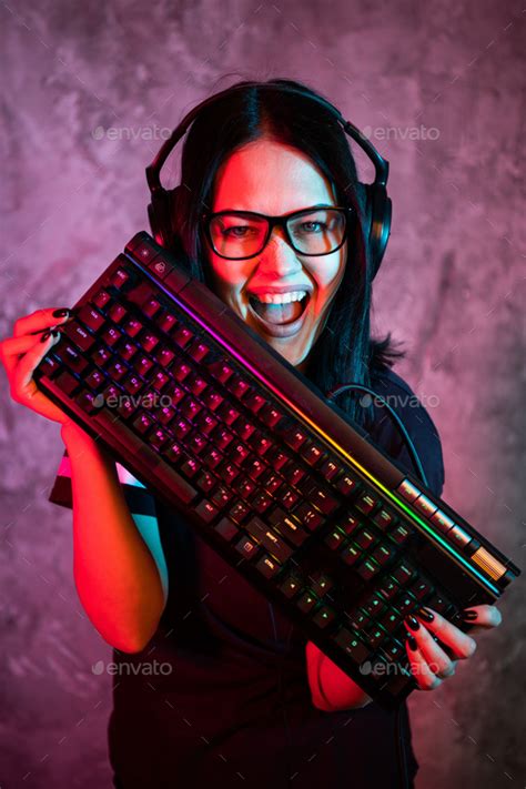 Beautiful Professional Gamer Girl With Keyboard Casual Cute Geek