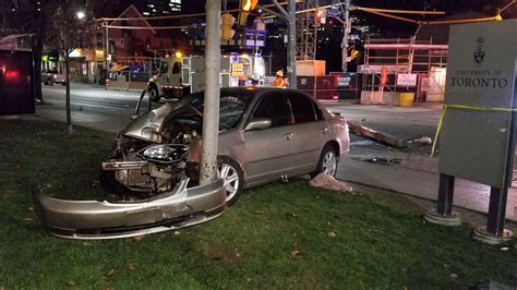 Driver Flees After Car Crashes Into Pole At U Of T 680 News