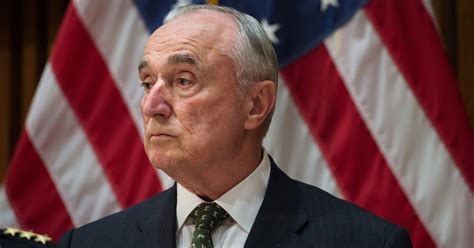 William Bratton New York Police Commissioner Will Step Down Next Month The New York Times