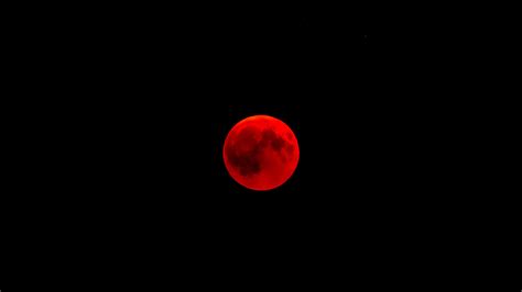 Download Wallpaper 3840x2160 Moon Full Moon Eclipse Red Moon 4k Uhd