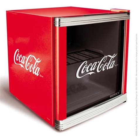 Oftmals ist ein kühlschrank sehr langweilig und in der farbe weiß gehalten. Husky Cool Cube Coca-Cola HM 165 :: AGDLab.pl