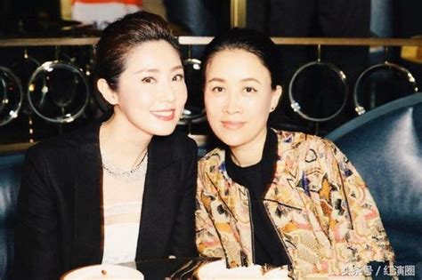 The site owner hides the web page description. 那英閨蜜，向華勝前妻，泰國白龍王說她是運財童子，現在身家過億 - 每日頭條