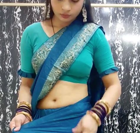 Cutie How To Wear Flat Pallu Saree Saree Wearing Saree Draping Tips Hacks