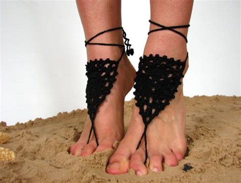 Épinglé Sur Barefoot Sandals