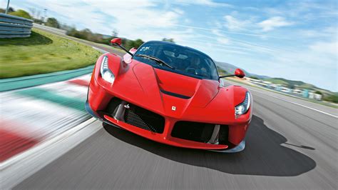 Ferrari Laferrari Alle Generationen Neue Modelle Tests Fahrberichte