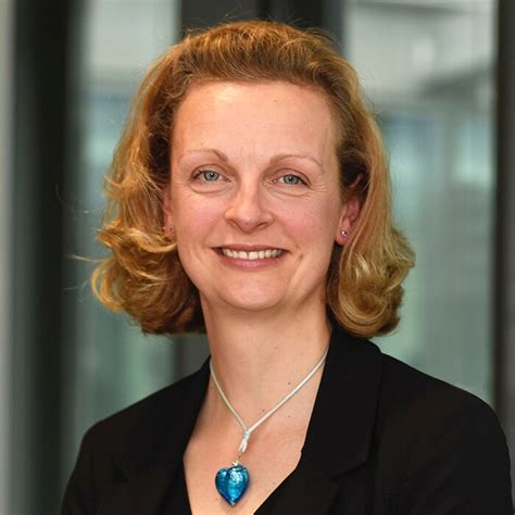 Active consumers energy electric account. Sarah Humphreys