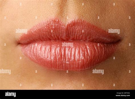 Volle Lippen Hi Res Stock Photography And Images Alamy