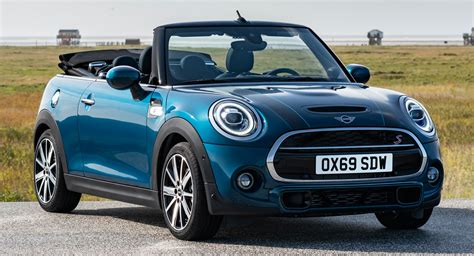 2020 Mini Convertible Sidewalk Wants To Lure You With Comprehensive