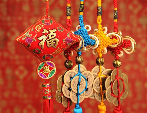 New year's eve is the last and also the biggest night of a year. Chinese New Year Decoration | Lantern Festival-Journey to ...
