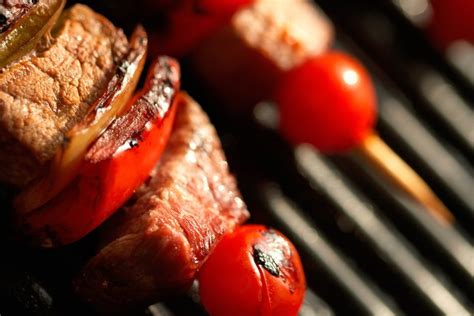 Steak that is derived from the bottom sirloin section of the loin. What Is Petite Sirloin vs. Top Sirloin? | LEAFtv