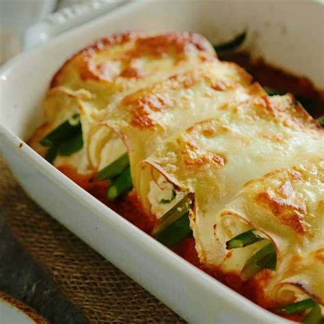 Asparagus Chicken Lasagna Rolls Tastemade