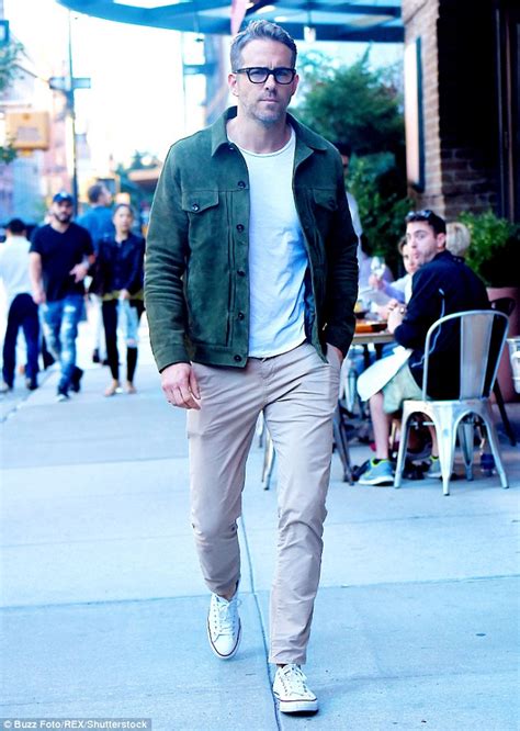 Ryan Reynolds Sports Nerd Glasses As He Strolls In Nyc Without Wife