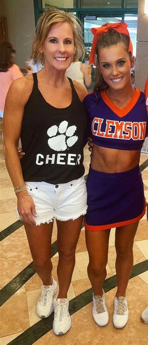 Clemson Cheerleader Mom Nudes By George Cms