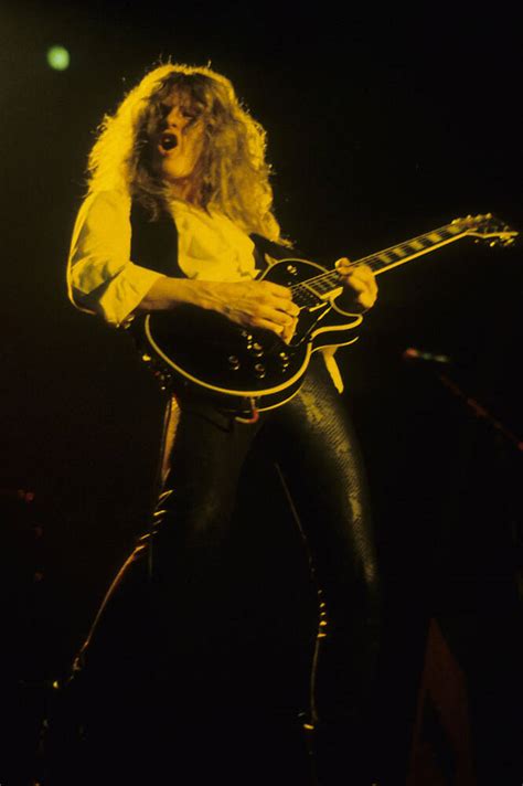 John Sykes De Whitesnake En Live Lors Dun Concert Slide It In Tour à