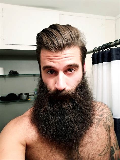 Coming Up On The Yeard Beard Styles Beard Hairstyle Long Beard Styles