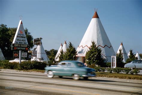 Motel Wigwam Village, Orlando, FL. December 1955. : r/TheWayWeWere