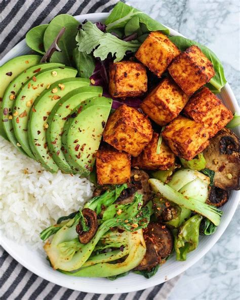 5 ingredient vegetarian sushi bowls. Vegan Bowls™ | Vegan Recipes on Instagram: "Smoked Chili ...