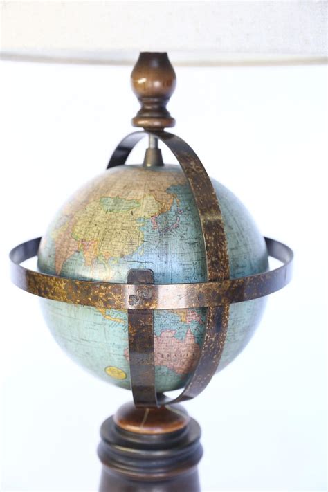 Vintage World Globe Lamp At 1stdibs Vintage Globe Lamps Globe Lamp