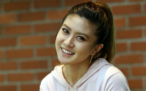 Siti badriah lagi syantik official music video nagaswara music. "Beruntung Dapat Kerja Dengan Mereka..." - Elizabeth Tan ...