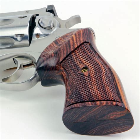 Ruger Gp 100 And Super Redhawk Cocobolo Classic Grips