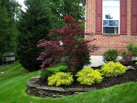 10 Shady Front Yard Landscaping Ideas 60