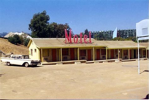 Bates Motel From The Movie Psycho