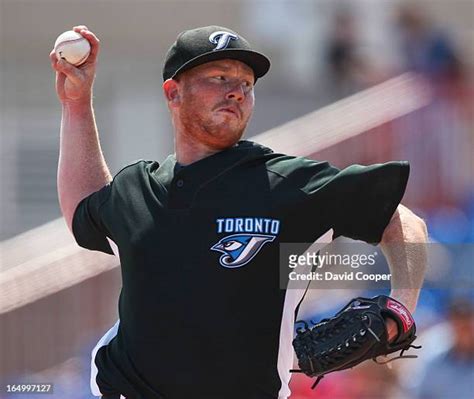 Blue Jays Rhp Jesse Litsch Photos And Premium High Res Pictures Getty
