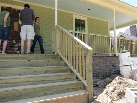 Rather, there are sections of the residential codethat apply to building standards related to structures such as railings, stairs, stringers, treads, footings, framin and ledger boards. Deck Railing Code Colorado | Home Design Ideas