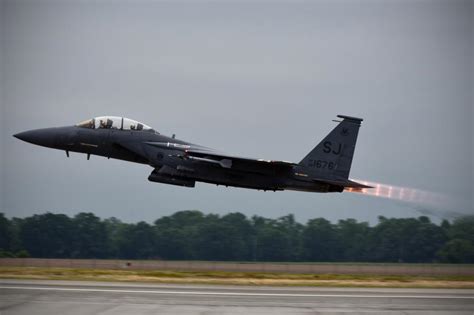 Dvids Images F 15e Strike Eagles Take Off At Seymour Johnson Afb Image 1 Of 3