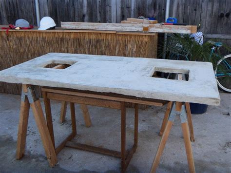 Because of the large size of our diy concrete table top, it's 20 inches in diameter, we had to make everything from scratch to create our concrete form. Designer Eco: ECO DIY FEATURE - CONCRETE TABLE