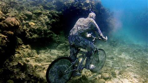 10 Most Amazing Things Ever Found Underwater Simply Amazing Stuff