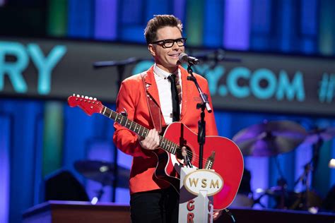 Bobby Bones: The Opry's Gen-Z Steward - Pollstar News