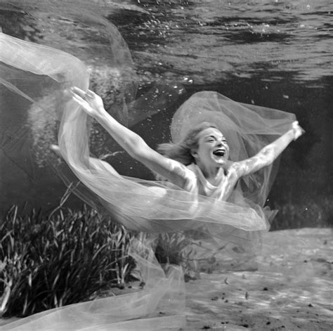 Underwater Photography Bruce Mozerts 1950s Shots Of Stuntwoman Ginger
