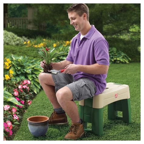 11 Best Gardening Seats Gardening Seats Stools And Kneelers Hgtv