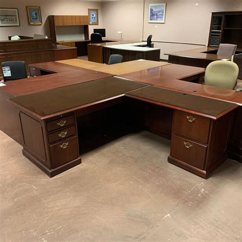 Kimball 72 X 86 Footprint L Shape Cherry Veneer Desk Redeemed Office