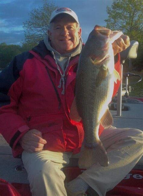 Stop in to one of our local tackle stores to hear stories about the big ones that got away, or for tips on what the fish are biting. Dale Wilson's Smith Mountain Lake Fishing Report for ...