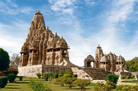 Private Full Day Tour Of Kamasutra Temples In Khajuraho