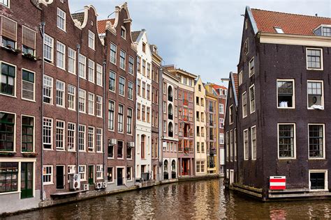Amsterdam Canal Houses Photograph By Artur Bogacki Pixels