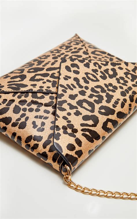 Light Tan Leopard Envelope Clutch Prettylittlething