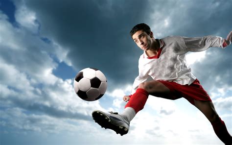 47 Soccer Players Wallpapers Wallpapersafari