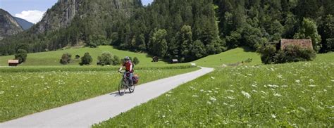 Mantener en un lugar fresco y seco. Route | Radweg Deutsche Einheit