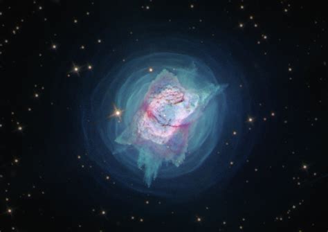 Hubble Space Telescope On Twitter Hubble First Looked At Ngc 7027 In