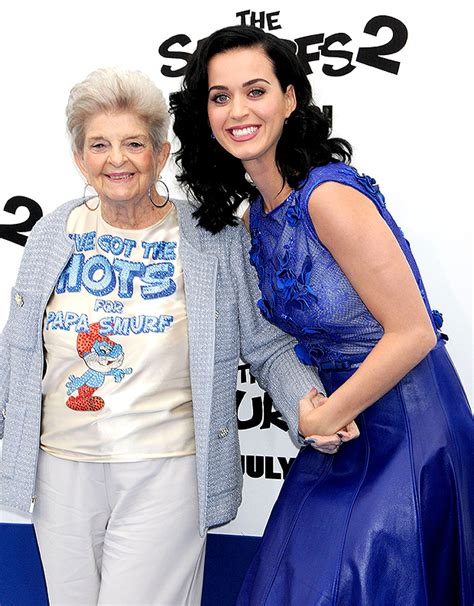 Katy Perrys Grandma Ann Pearl Dies After Katys Pregnancy News