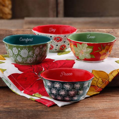 Pioneer woman christmas appetizers like this entry, is one to look forward to, indeed. Pioneer Woman Christmas Candy Dish / Holiday Gorgeousness! | Pioneer woman dinnerware, Pioneer ...