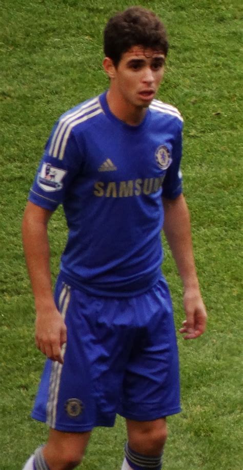 Born 9 september 1991), better known as simply oscar. ไฟล์:Oscar with Chelsea (cropped).jpg - วิกิพีเดีย